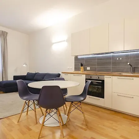 Appartement Belle Arti Loft, In The Heart Of The Bologne